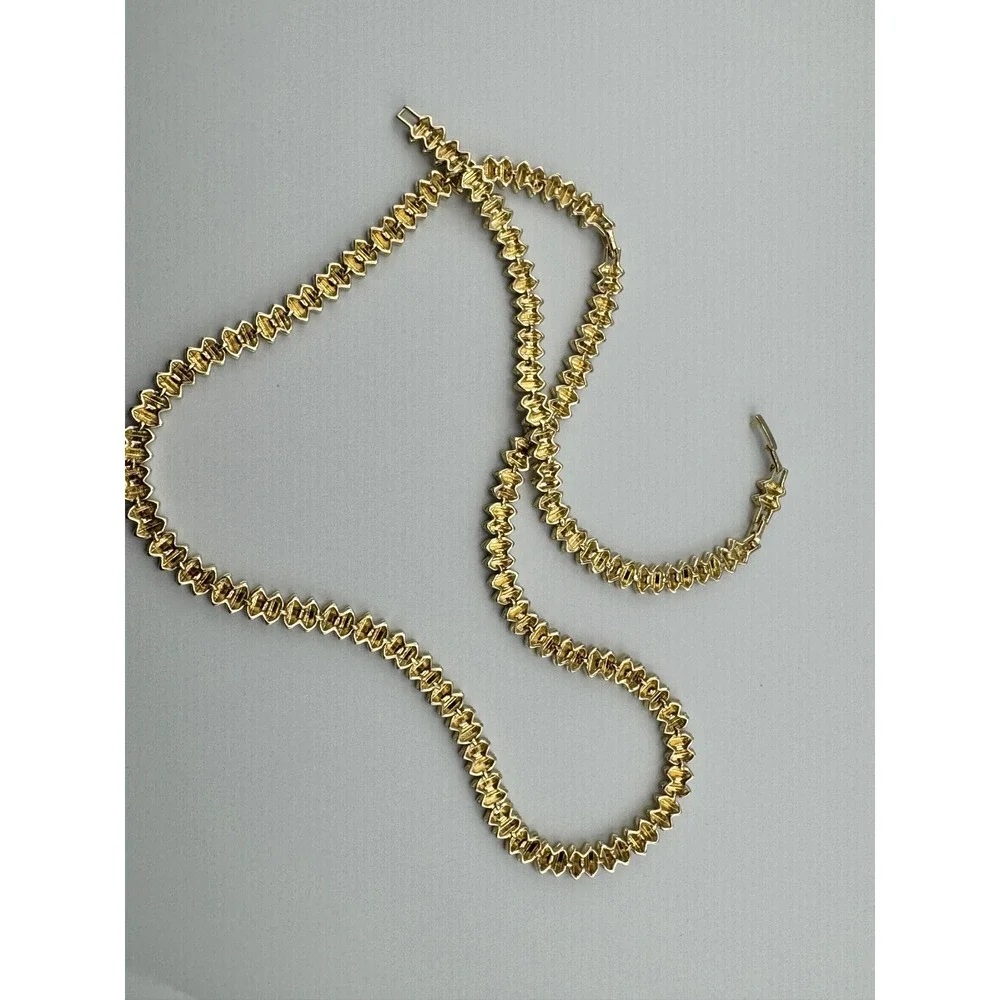 Vintage Gold Tone Geometric Ribbed Link‎ Necklace and Bracelet Jewelry Set